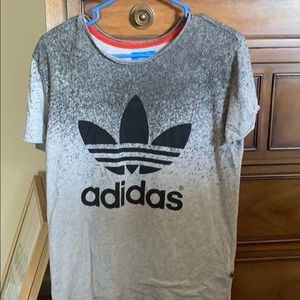 Adidas T-Shirt